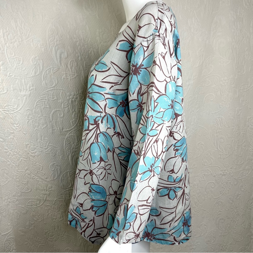 Cut Loose Floral Splash Linen Floral Top - Picture 5 of 10